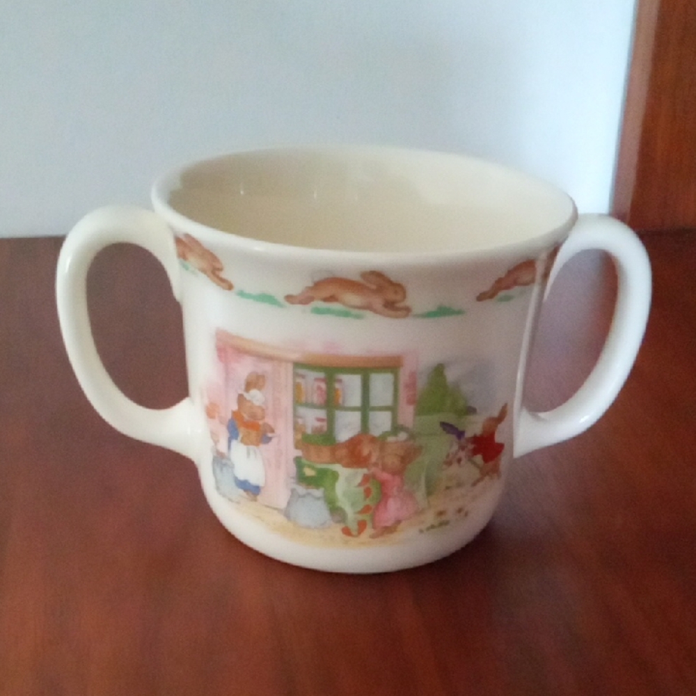 Royal Douton Bunnykins 2 Handled Bone China Mug